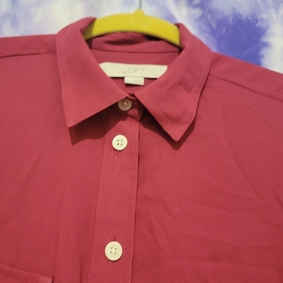NWOT Women's Maroon Button Up Blouse Long Sleeve Size Small - Picture 9 of 11